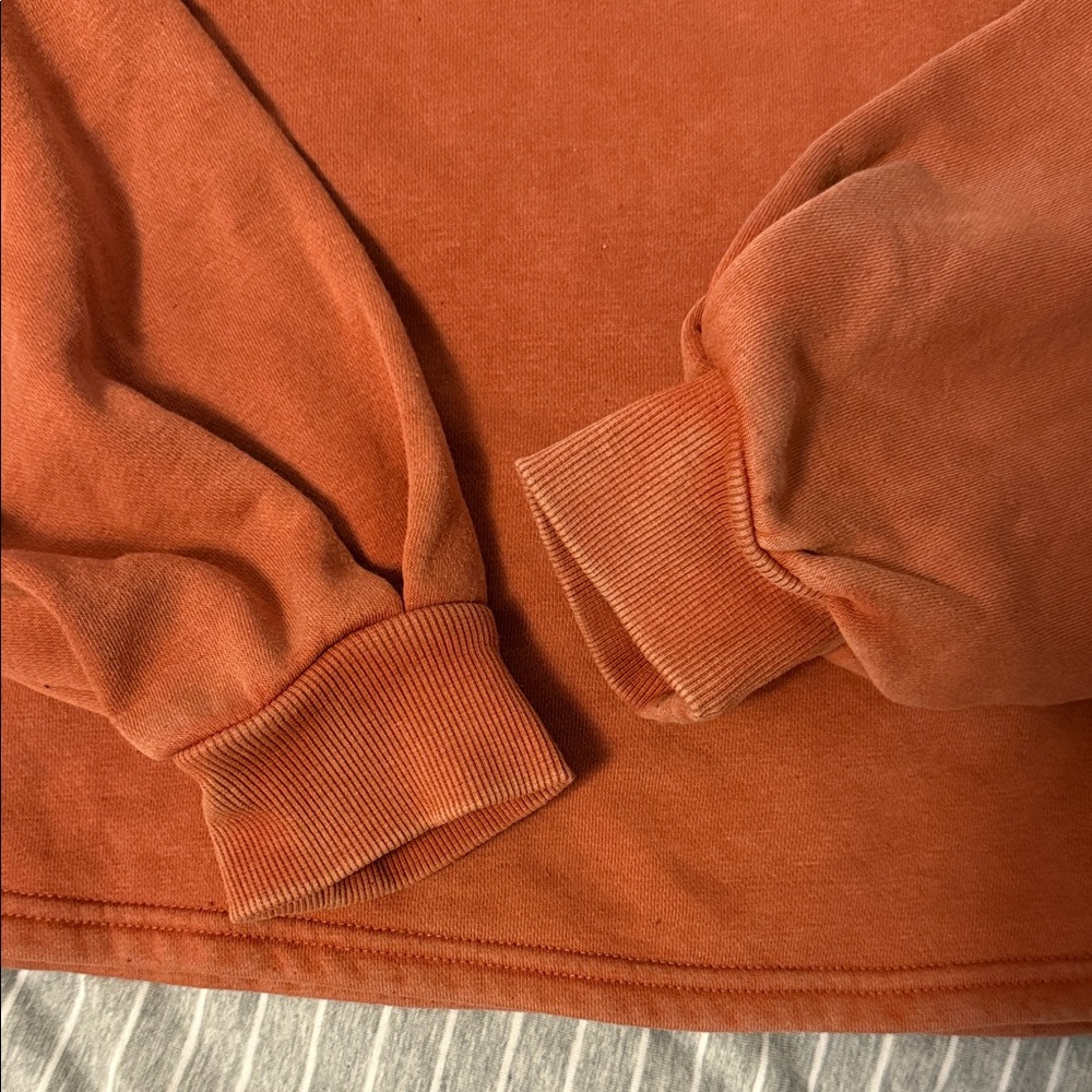 Universal Thread Women's Rust Sweatshirt - image 2